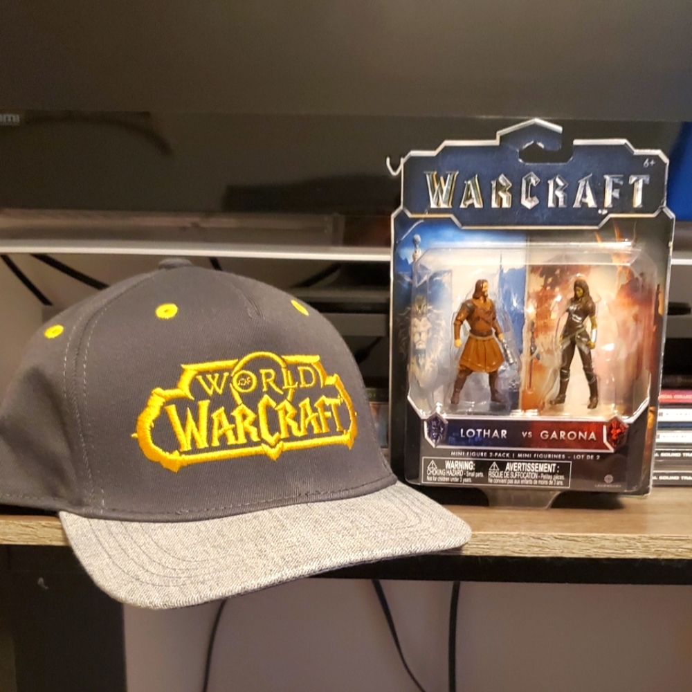 Warcraft hat+toy